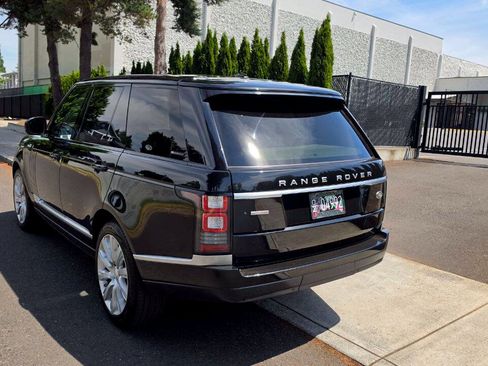 Used 2014 Land Rover Range Rover Supercharged AWD/4WD image 9