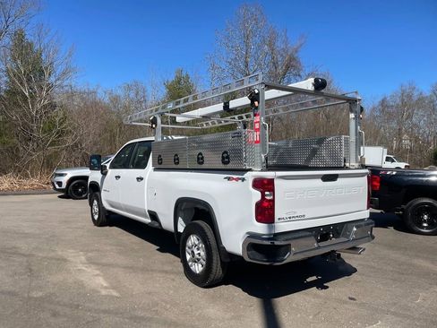 Used 2025 Chevrolet Silverado 2500 W/T w/ WT/CX Safety Package AWD/4WD image 8