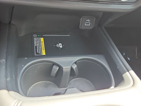 Certified 2025 Honda HR-V EX-L image 31