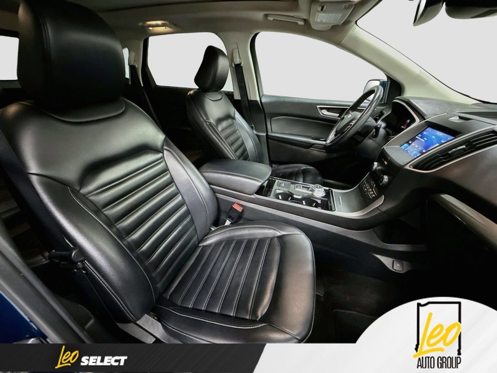 Used 2020 Ford Edge SEL w/ Convenience Package AWD/4WD image 30