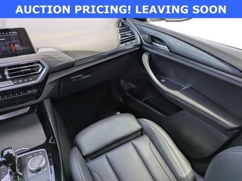 Used 2024 BMW X3 sDrive30i RWD image 16