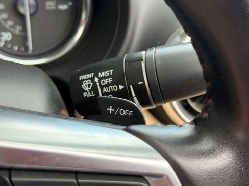 Used 2016 MAZDA MX-5 Miata Grand Touring image 32