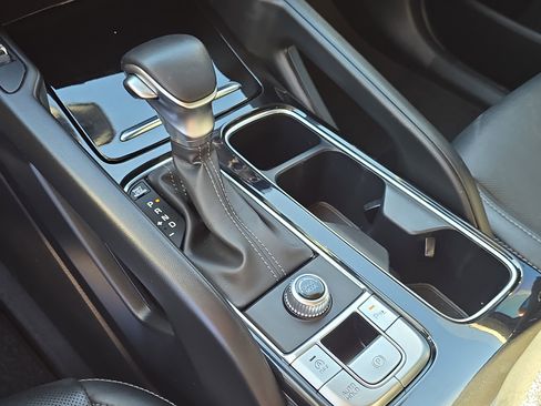 Certified 2023 Kia Telluride S image 25