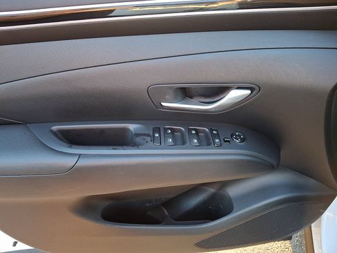 Certified 2023 Hyundai Tucson SEL AWD/4WD image 13