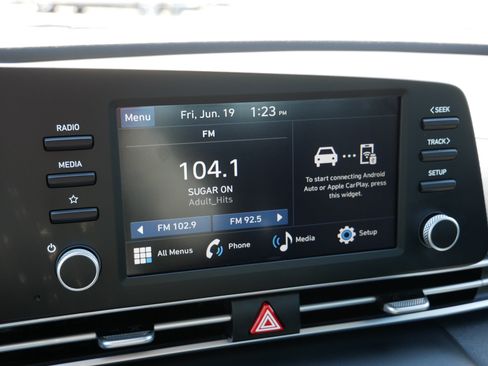 Certified 2026 Hyundai Elantra SE FWD image 21