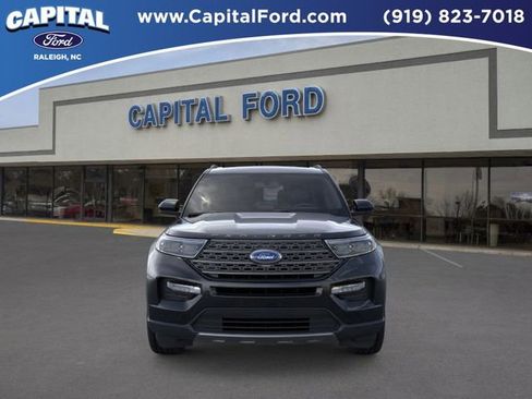 New 2024 Ford Explorer XLT w/ Equipment Group 202A image 6