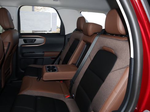 New 2025 Ford Bronco Sport Outer Banks AWD/4WD image 36