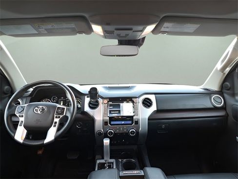Used 2021 Toyota Tundra Limited image 10