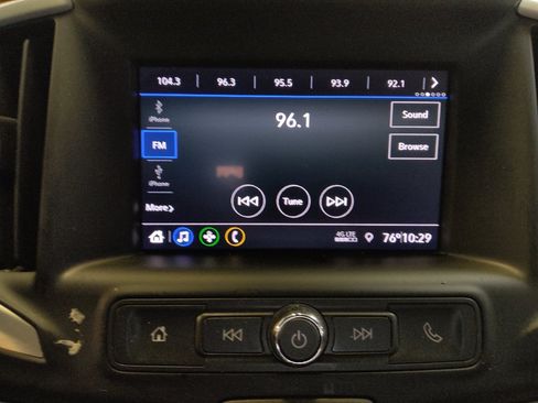 Used 2020 GMC Terrain SLE FWD image 25