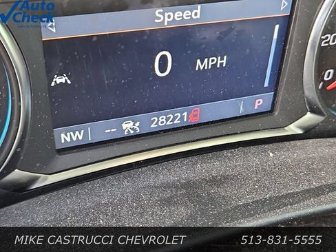 Used 2024 Chevrolet Equinox LT AWD/4WD image 16