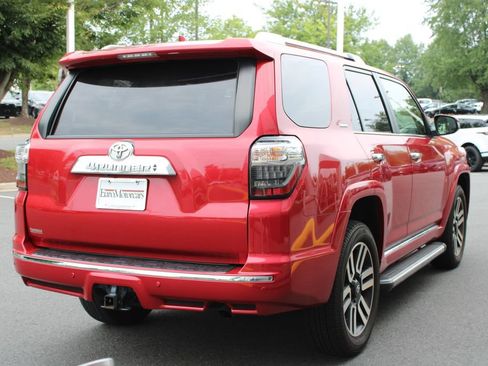Used 2023 Toyota 4Runner Limited AWD/4WD image 3
