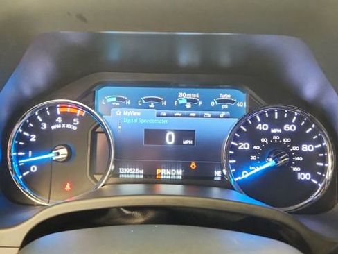 Used 2022 Ford F350 Lariat w/ Chrome Package AWD/4WD image 12