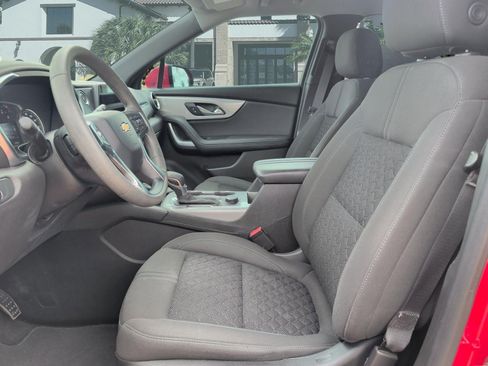 Used 2021 Chevrolet Blazer LT FWD image 11