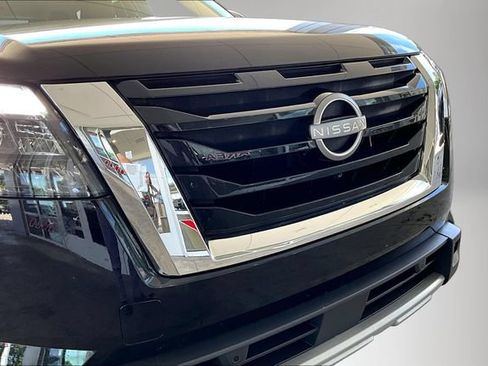 Used 2025 Nissan Pathfinder Platinum w/ Cargo Package FWD image 28