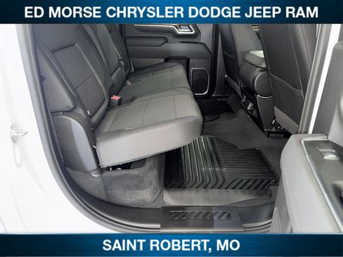 Used 2026 GMC Sierra 2500 SLE w/ Preferred Package image 32