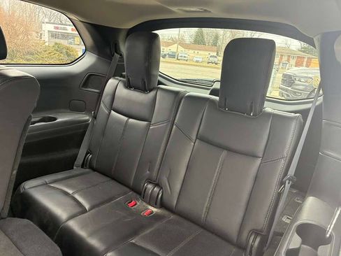 Used 2019 Nissan Pathfinder Platinum image 12