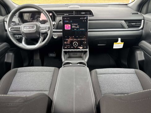 New 2026 GMC Terrain Elevation w/ Black Edition FWD image 16