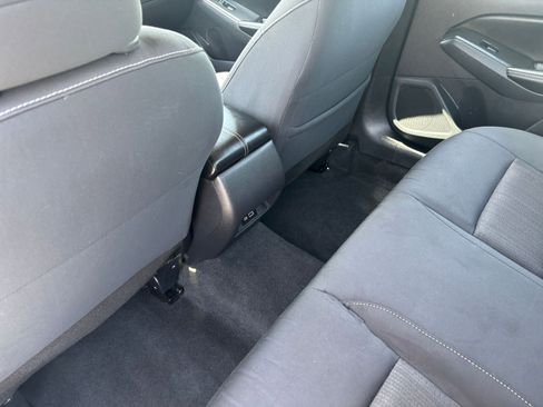 Used 2025 Nissan Altima 2.5 SV image 23