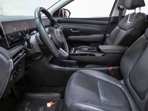 Used 2025 Hyundai Tucson Limited AWD/4WD image 9