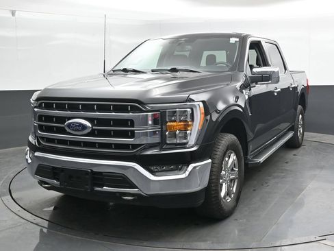 Used 2023 Ford F150 Lariat AWD/4WD image 6