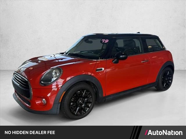 Used 2019 MINI Cooper 2-Door Hardtop FWD image 1