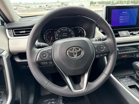 Certified 2023 Toyota RAV4 XLE Premium FWD image 11