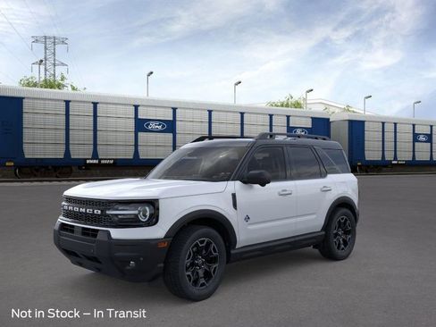 New 2025 Ford Bronco Sport Outer Banks w/ Outer Banks Tech Package+ image 1