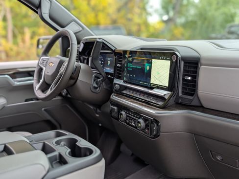 New 2026 Chevrolet Silverado 1500 LT w/ All Star Edition Plus image 34