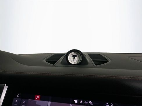 Certified 2026 Porsche Macan S AWD/4WD image 24