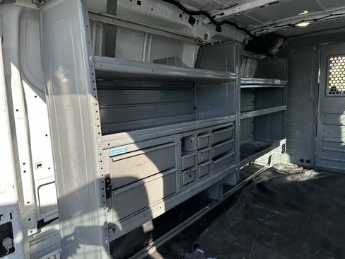 Used 2017 Ford Transit 250 130 Low Roof image 16