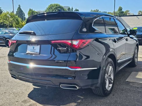 Used 2023 Acura MDX SH-AWD image 5