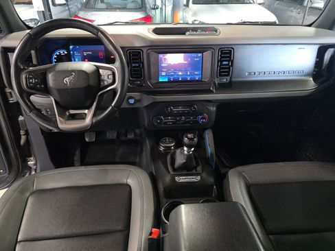 Used 2022 Ford Bronco Black Diamond image 13