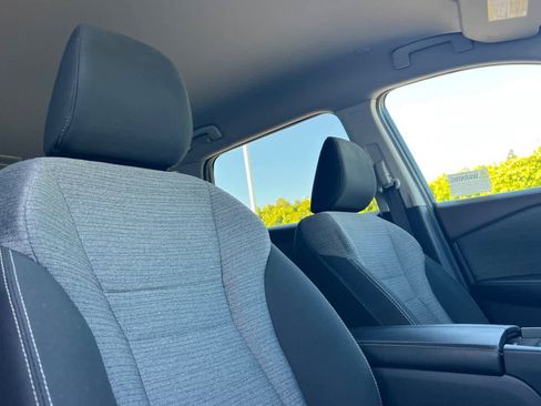 Used 2022 Nissan Rogue SV image 20