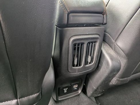 Used 2019 Jeep Compass Limited image 13