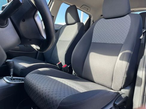 Used 2015 Toyota Yaris LE image 10