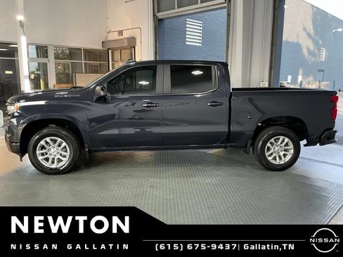 Used 2024 Chevrolet Silverado 1500 RST RWD image 3