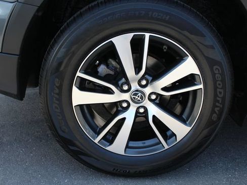 Used 2017 Toyota RAV4 XLE w/ Carpet Mat Package FWD image 67