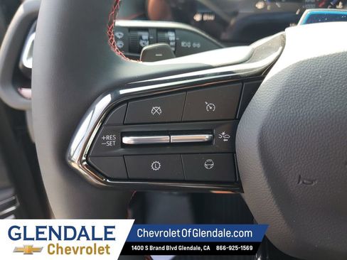 New 2026 Chevrolet Traverse RS w/ LPO, Floor Liner Package FWD image 31