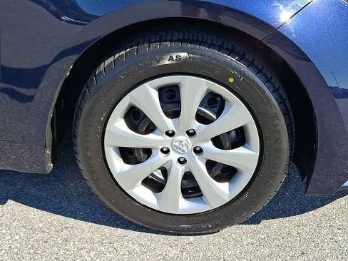 Certified 2024 Toyota Corolla LE FWD image 8