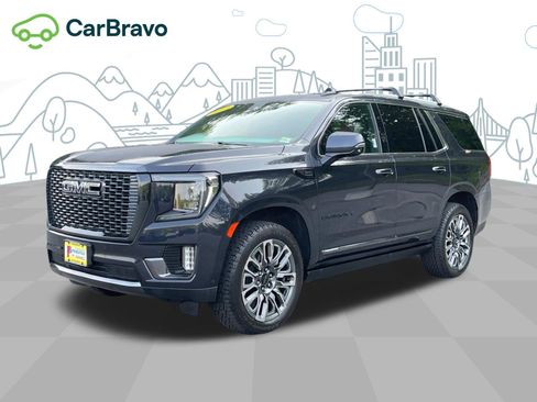 Used 2023 GMC Yukon Denali Ultimate w/ LPO, Floor Liner Package AWD/4WD image 17