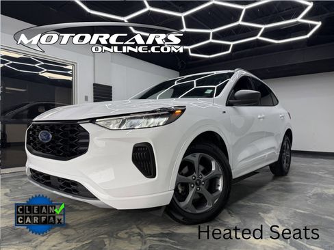 Used 2023 Ford Escape ST-Line image 1