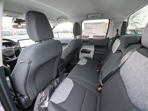 New 2025 Ford Maverick XLT image 17