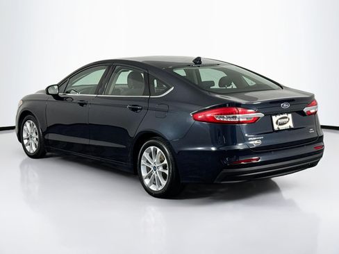 Used 2020 Ford Fusion SE FWD image 9