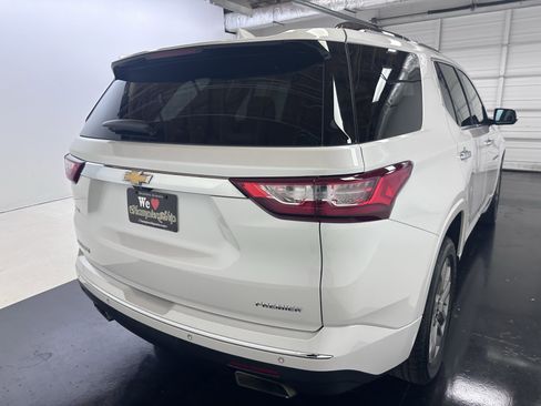 Used 2019 Chevrolet Traverse Premier w/ Driver Confidence II Package image 10