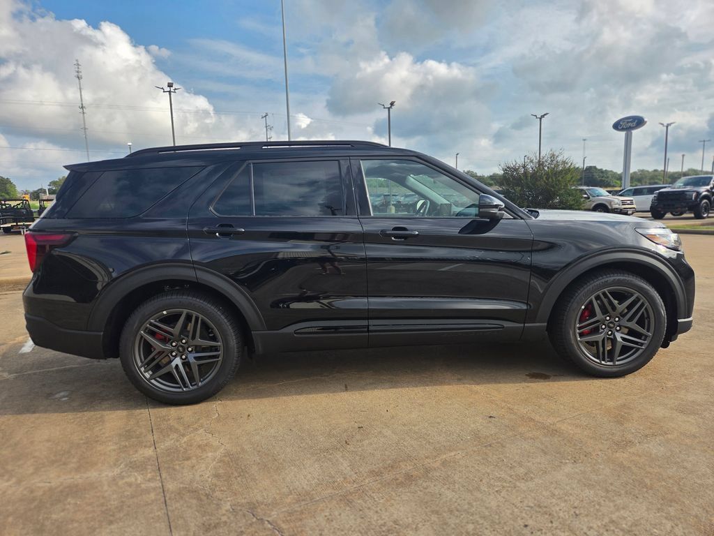 New 2026 Ford Explorer ST w/ Sun And Sound Package AWD/4WD image 4