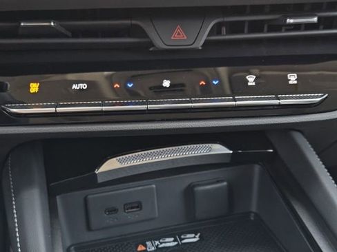 New 2025 Buick Envision Sport Touring image 14