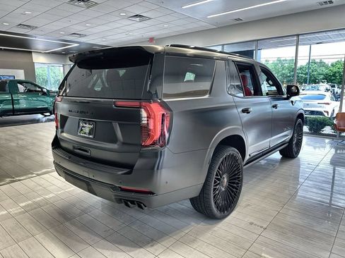 New 2026 GMC Yukon Denali w/ Sun & Power Step Package RWD image 11