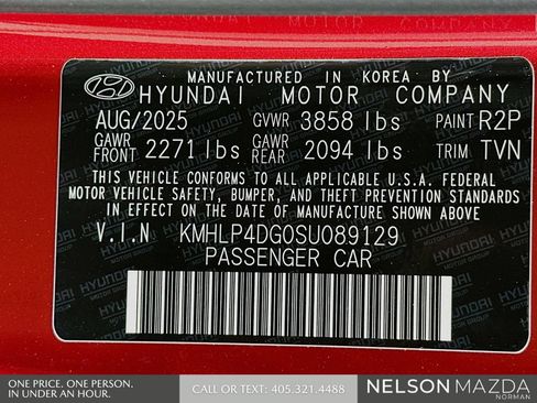 Used 2025 Hyundai Elantra Limited FWD image 34