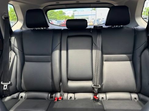 Used 2021 Nissan Rogue SV w/ Premium Package AWD/4WD image 25