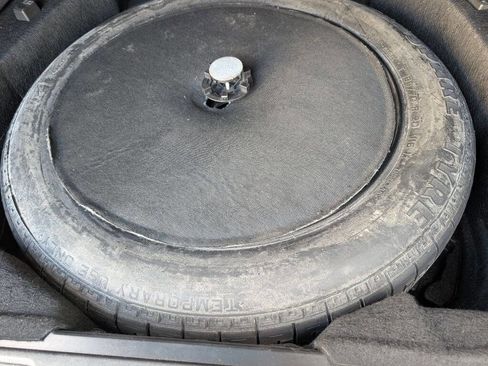 Used 2016 Land Rover Range Rover Sport HSE image 11